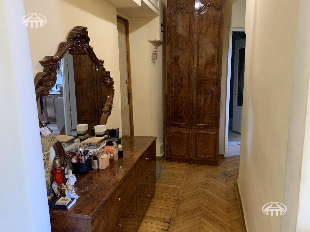 Квартира · 2 комн. · 47 м² · Кентрон