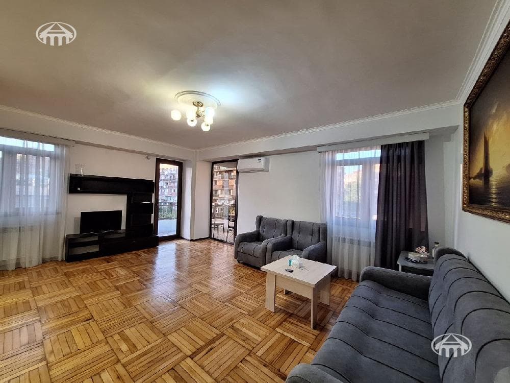 Квартира · 60 м² · Кентрон