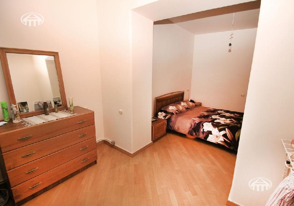Квартира · 3 комн. · 76 м² · Арабкир