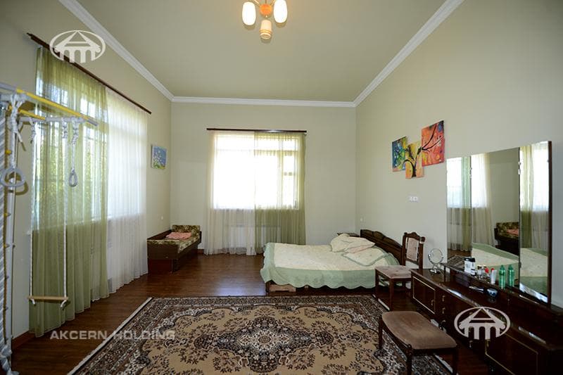 Особняк · 5 комн. · 310 м² · Арташаван