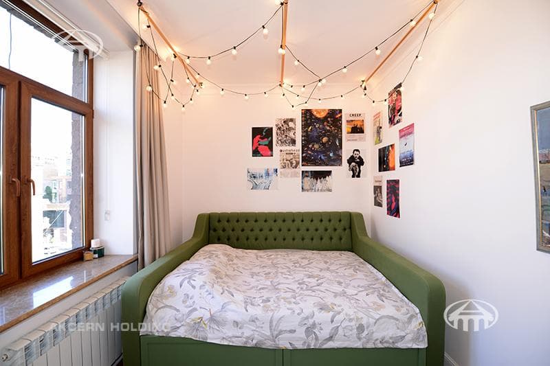 Apartment · 3 rooms · 99 m² · Kentron