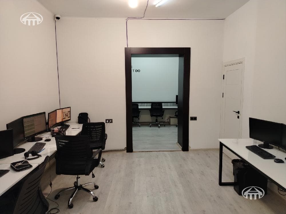 Office · 83 m² · Arabkir