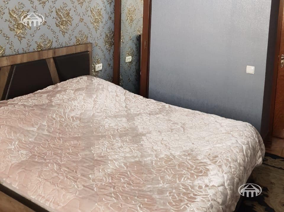 Apartment · 1 rooms · 46 m² · Kentron