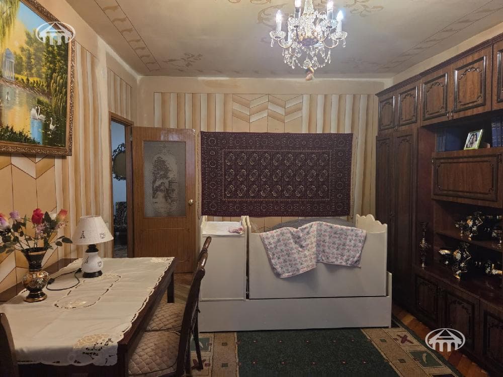 Apartment · 3 rooms · 77 m² · Kentron