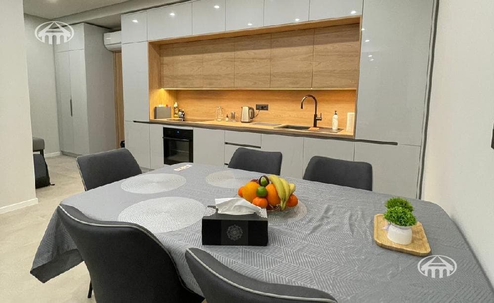 Квартира · 3 комн. · 73 м² · Кентрон
