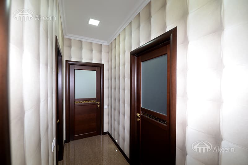 Բնակարան · 4 սեն. · 137 մ² · Կենտրոն — Լուսանկար 13 / 30