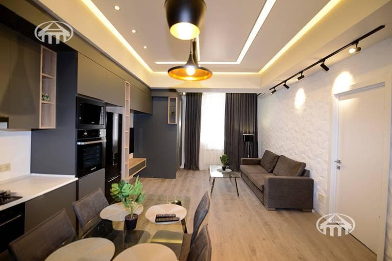 Квартира · 2 комн. · 59 м² · Кентрон