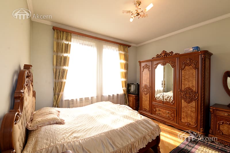 Особняк · 7 комн. · 362 м² · Малатия-Себастия