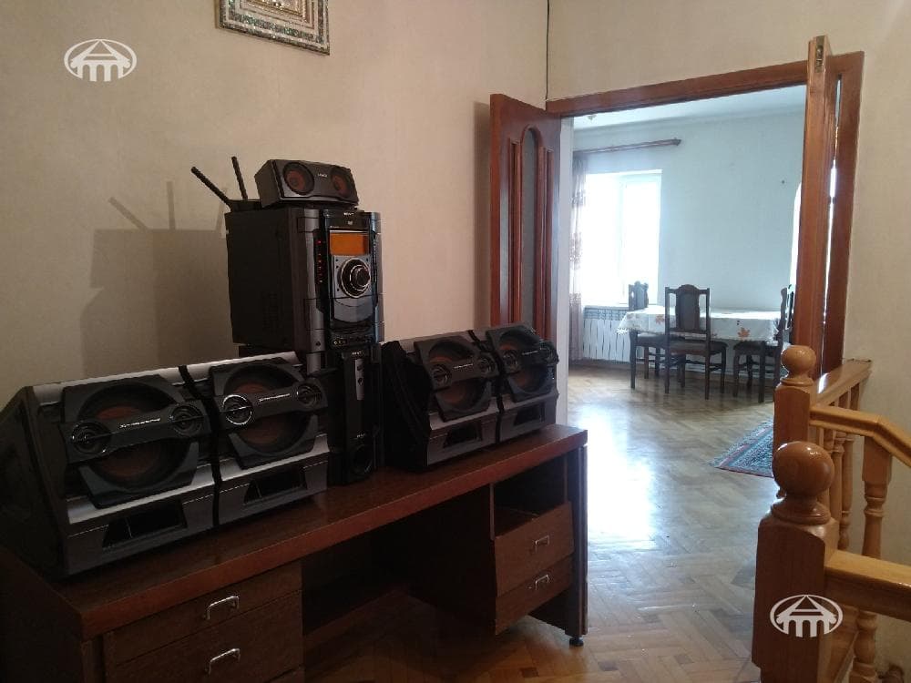 Mansion · 4 rooms · 148 m² · Kanaker-Zeytun — photo 18 / 19