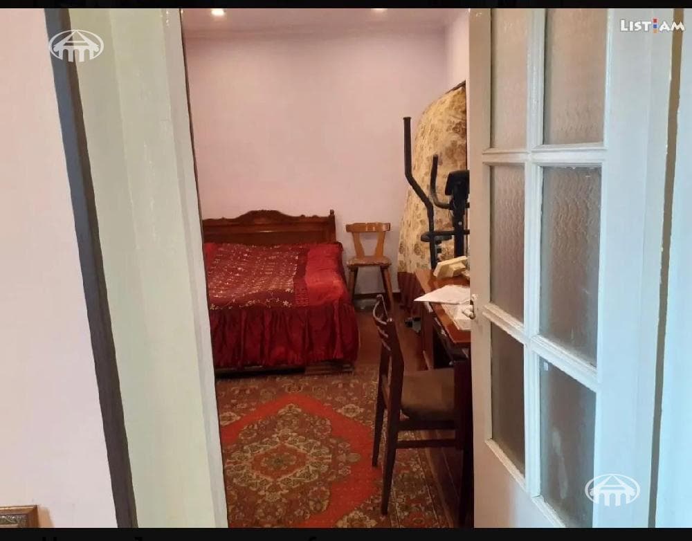 Дом · 150 м² · Эребуни