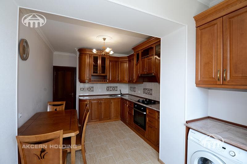 Квартира · 3 комн. · 100 м² · Кентрон