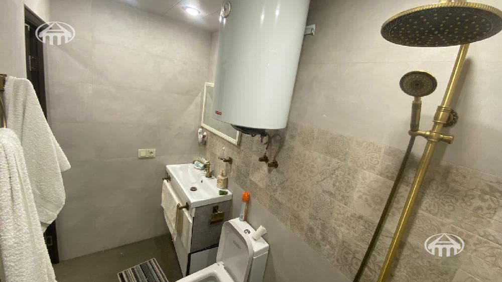 Квартира · 2 комн. · 50 м² · Кентрон