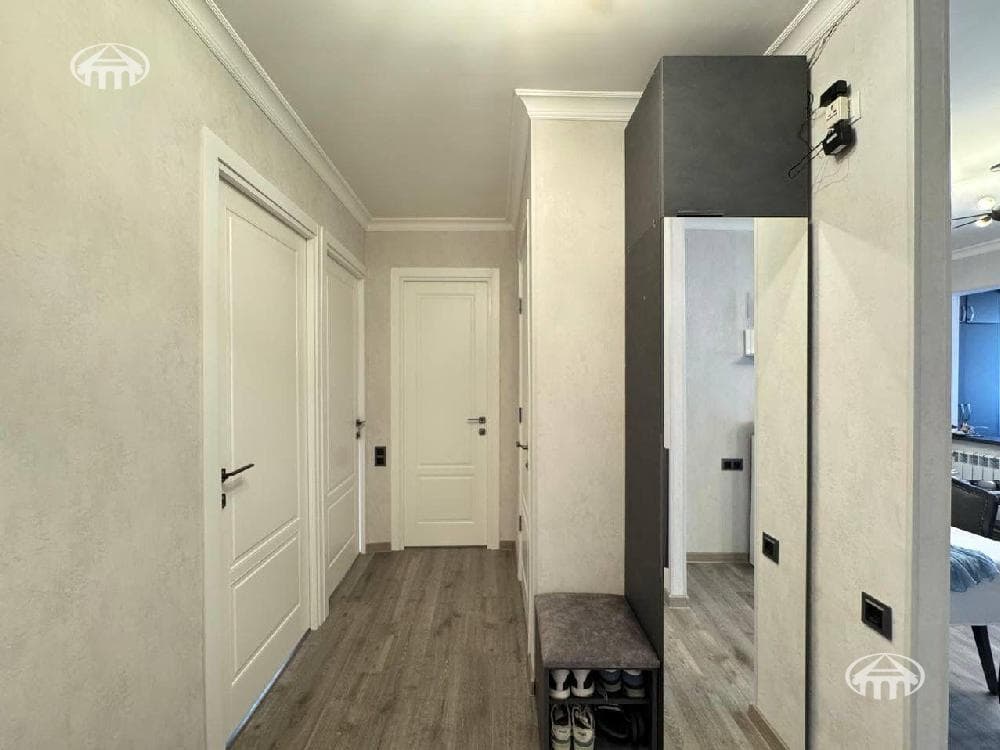 Квартира · 3 комн. · 73 м² · Аван — фото 13 из 14
