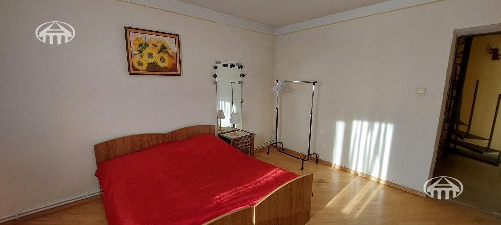 Офис · 300 м² · Кентрон