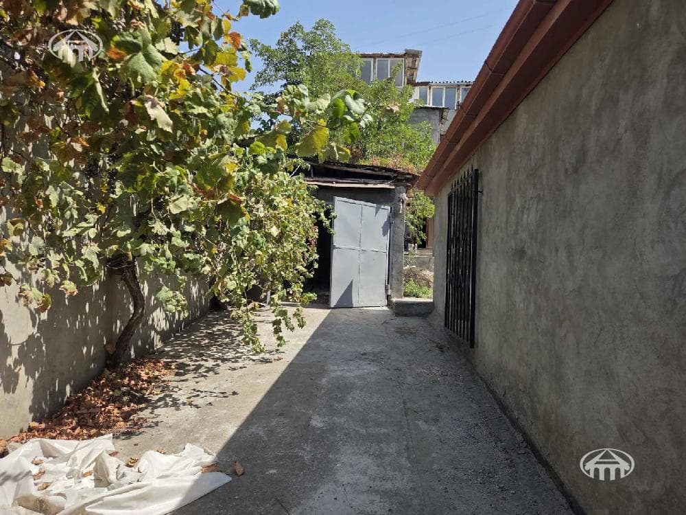 Mansion · 7 rooms · 284 m² · Kanaker-Zeytun