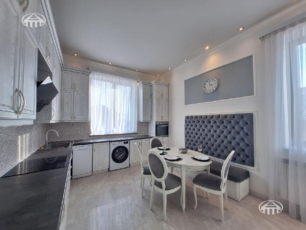 Особняк · 9 комн. · 597 м² · Котайкская область