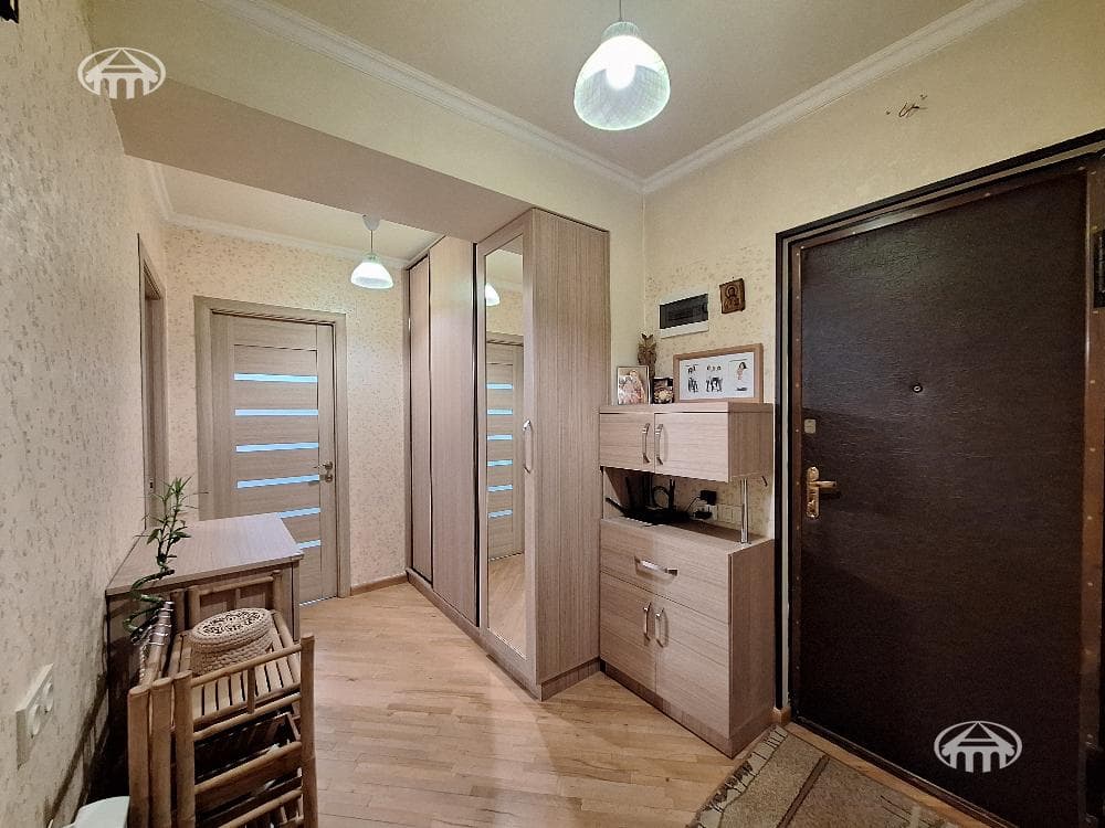 Apartment · 3 rooms · 80 m² · Kanaker-Zeytun