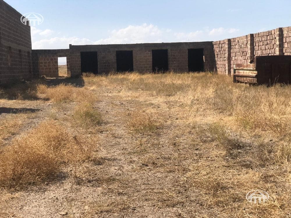 Land · 1,161 m² · Aragatsavan