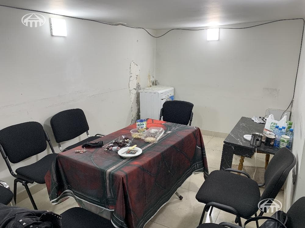 Խանութ · 90 մ² · Կենտրոն