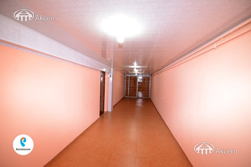 House · 4 rooms · 177 m² · Kentron