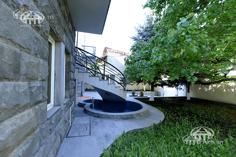 Mansion · 6 rooms · 530 m² · Nork-Marash