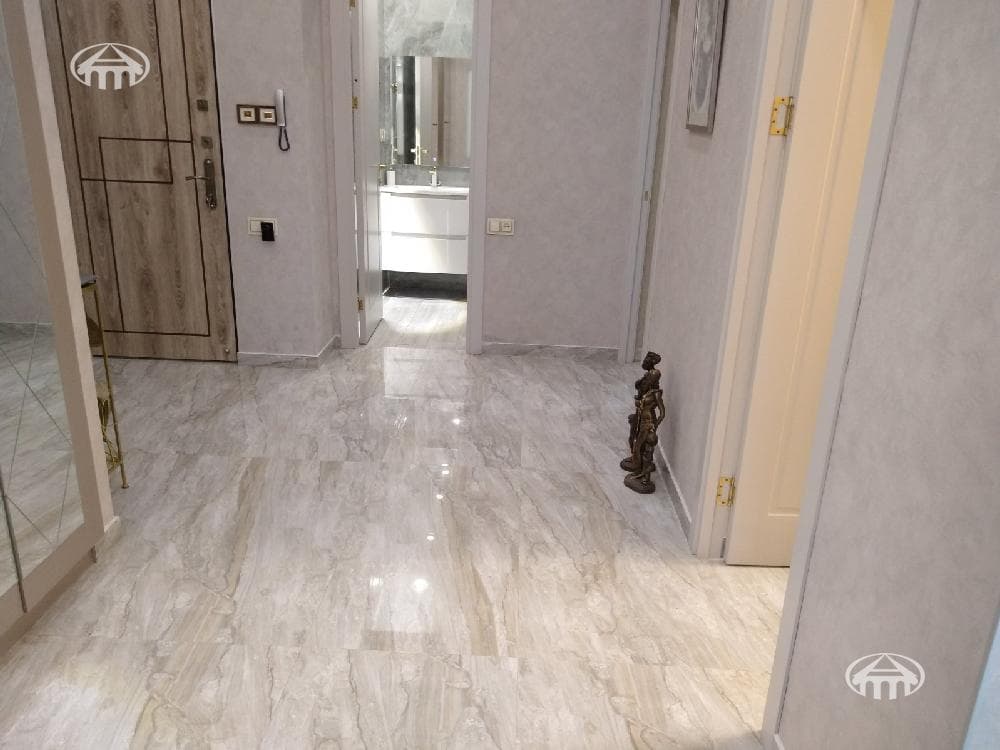 Apartment · 3 rooms · 82 m² · v. Arinj