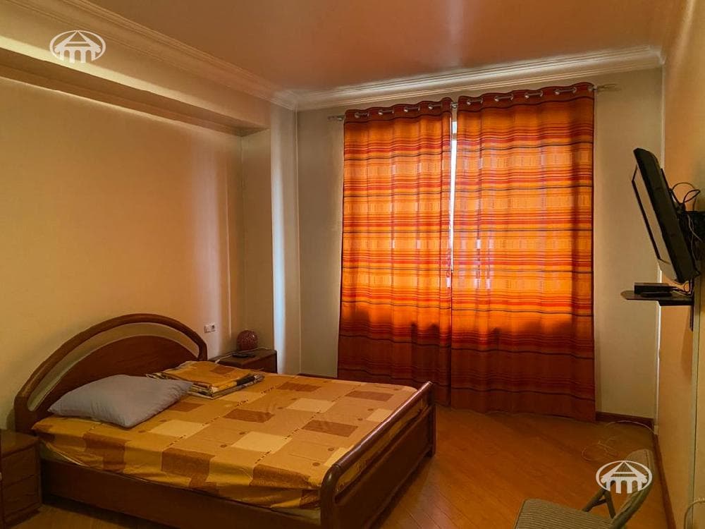 Apartment · 3 rooms · 98 m² · Kentron