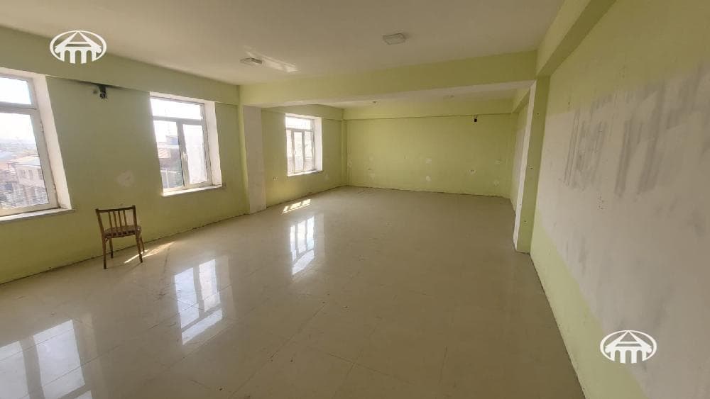 Գրասենյակ · 876 մ² · Գյումրի
