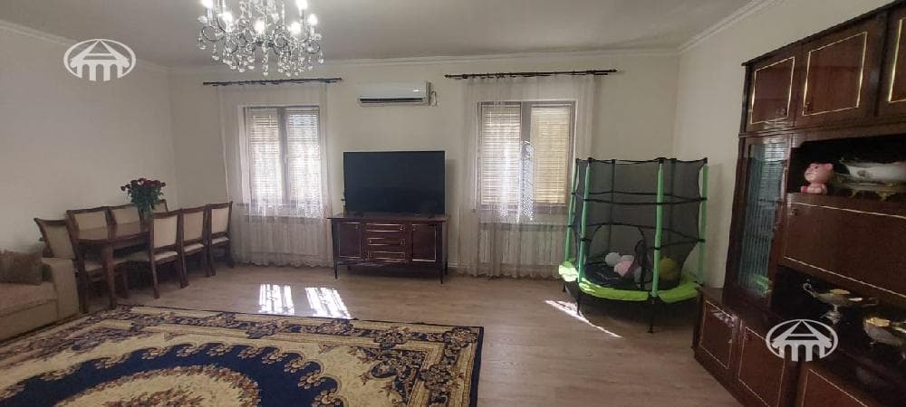 Առանձնատուն · 5 սեն. · 507 մ² · Վաղարշապատ