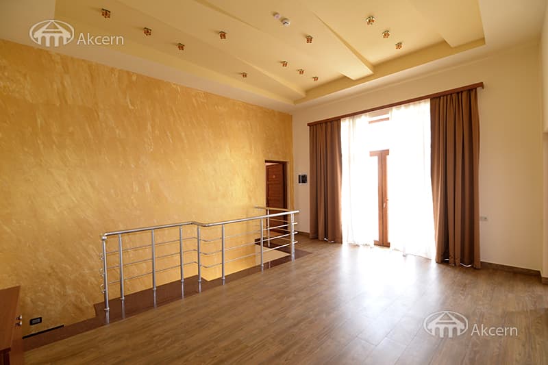 Отель · 1 130 м² · Норк-Мараш