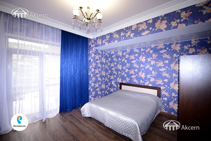Квартира · 2 комн. · 75 м² · Кентрон