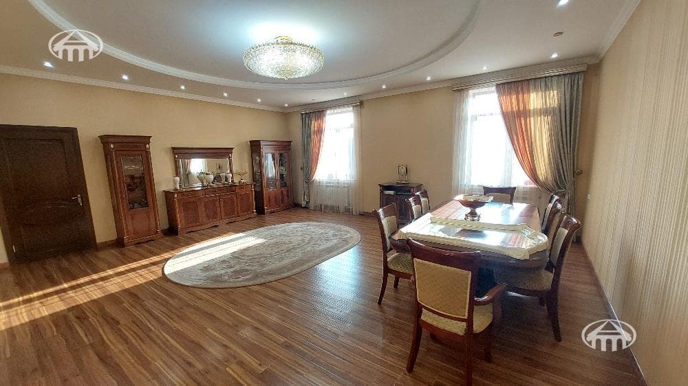 Խանութ · 345 մ² · Քանաքեռ-Զեյթուն