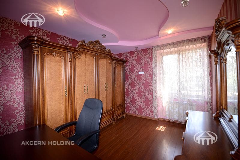 Квартира · 4 комн. · 95 м² · Арабкир