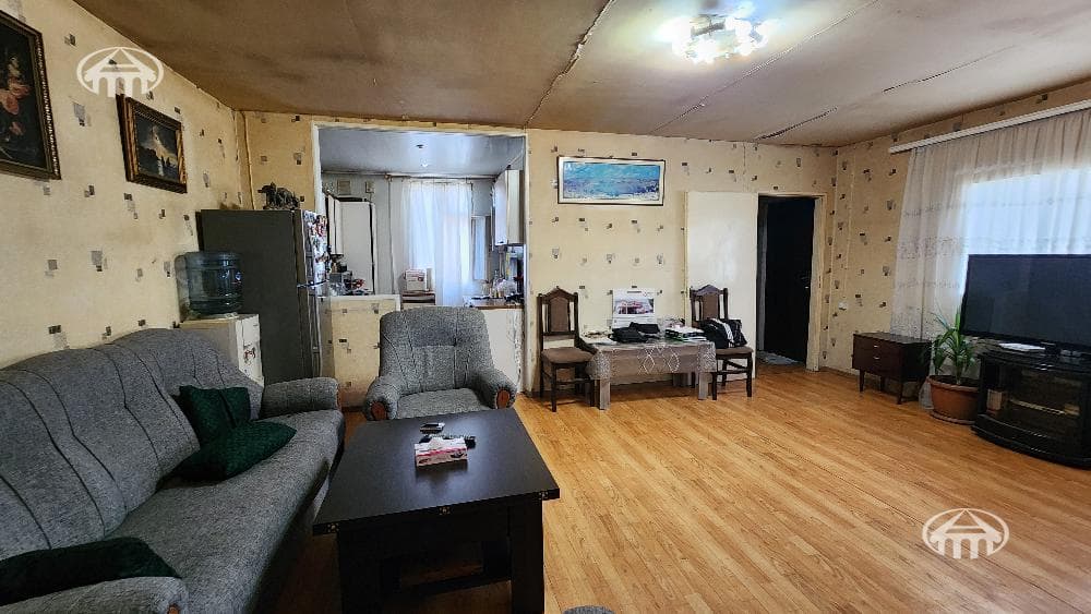 Mansion · 3 rooms · 437 m² · Arabkir