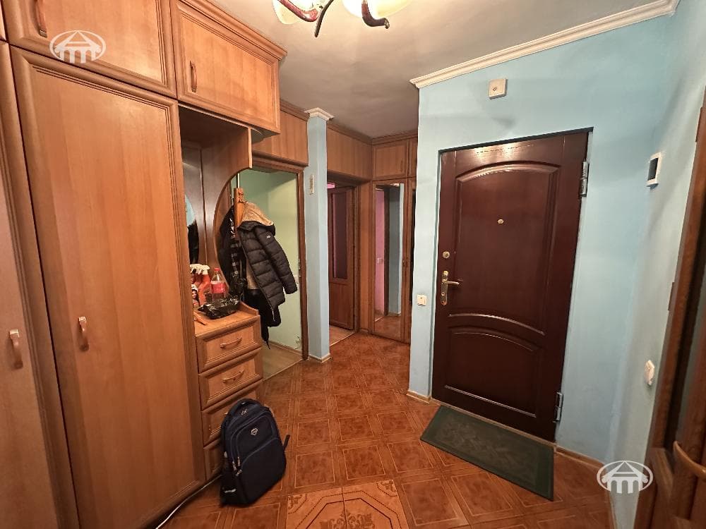 Квартира · 3 комн. · 63 м² · Нор-Норк