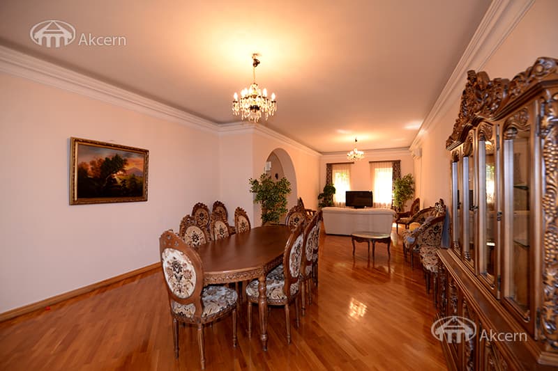 Mansion · 6 rooms · 530 m² · Nork-Marash