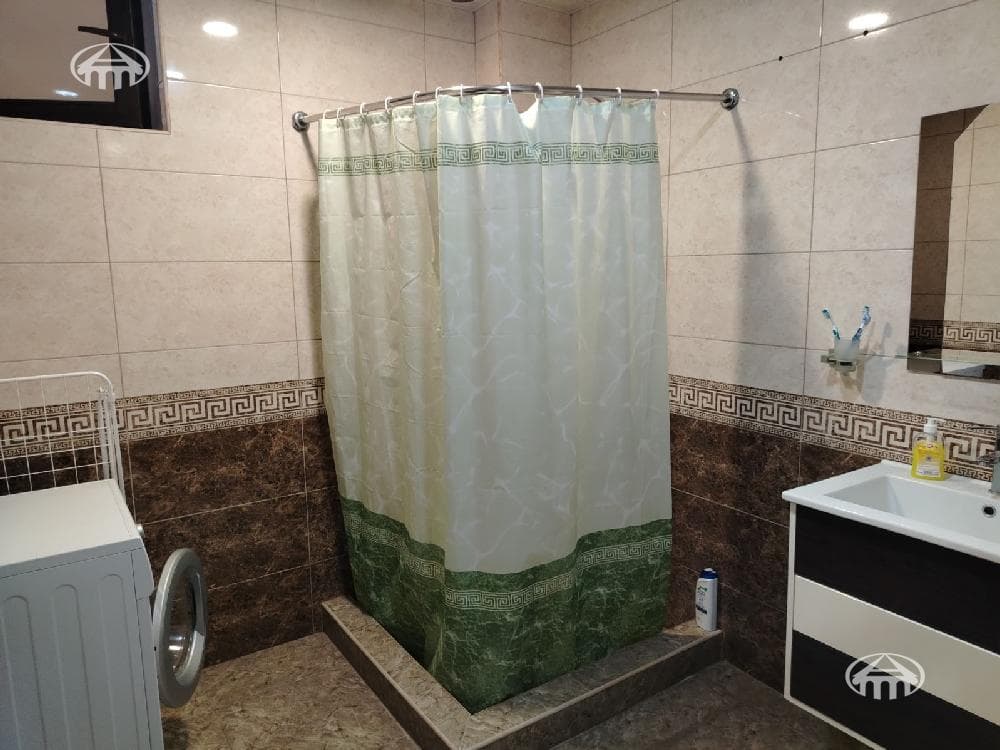 Առանձնատուն · 6 սեն. · 233 մ² · Նոր Նորք
