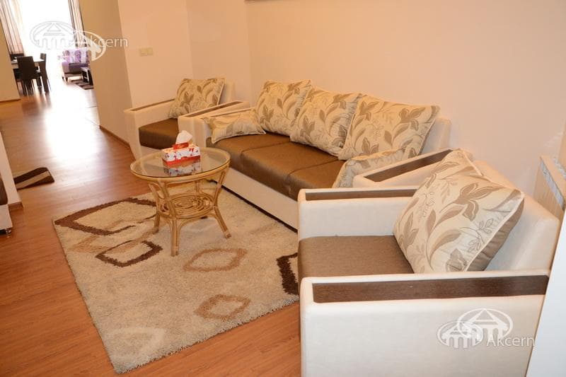 Квартира · 4 комн. · 135 м² · Кентрон
