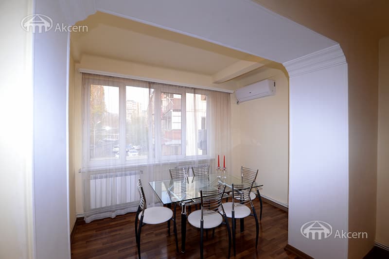 Квартира · 3 комн. · 85 м² · Арабкир