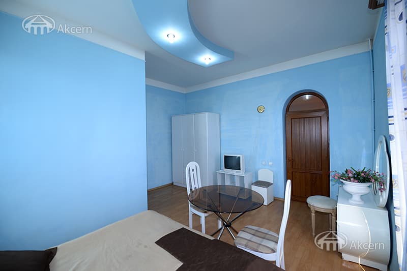Особняк · 6 комн. · 440 м² · Кентрон