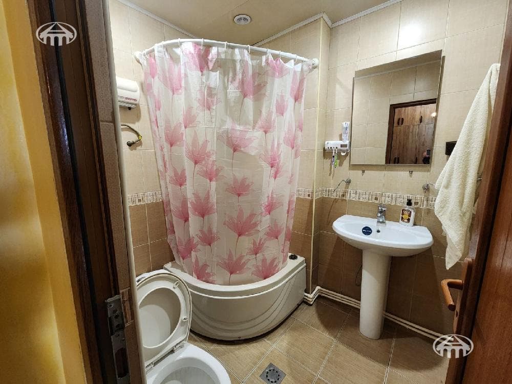 Apartment · 2 rooms · 70 m² · Arabkir