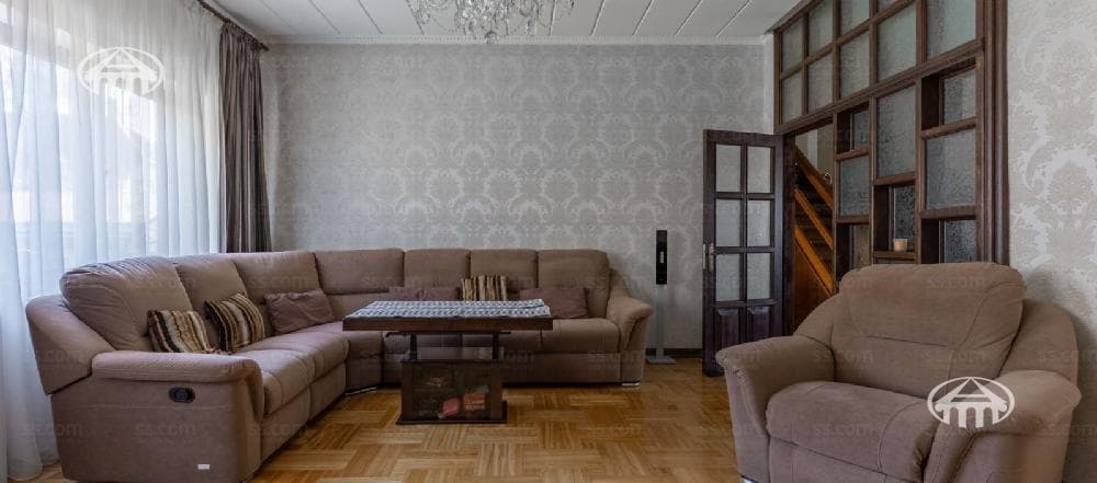 Mansion · 5 rooms · 187 m² · Latvia