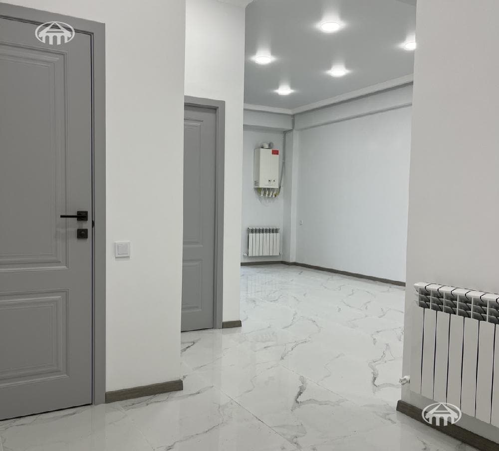 Квартира · 2 комн. · 74 м² · Давташен