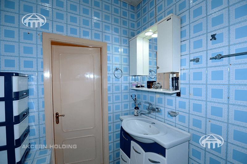 House · 3 rooms · 131 m² · Arabkir