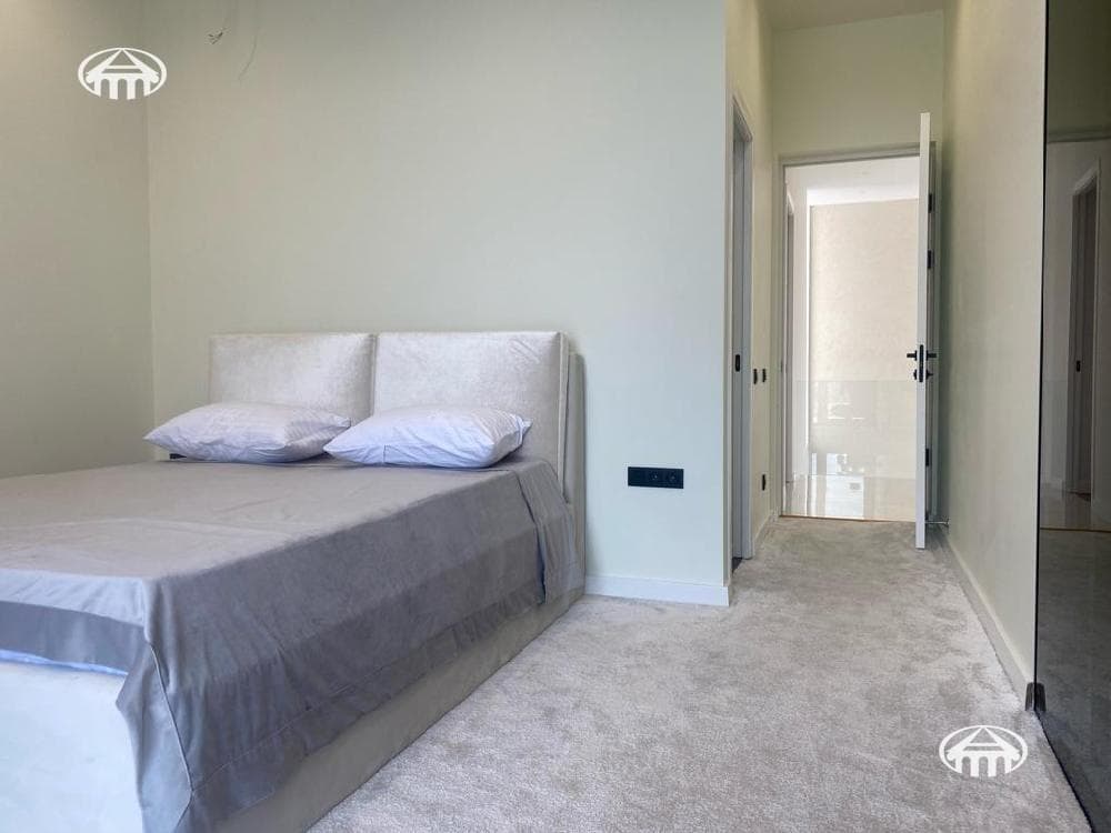 Mansion · 5 rooms · 380 m² · Arabkir
