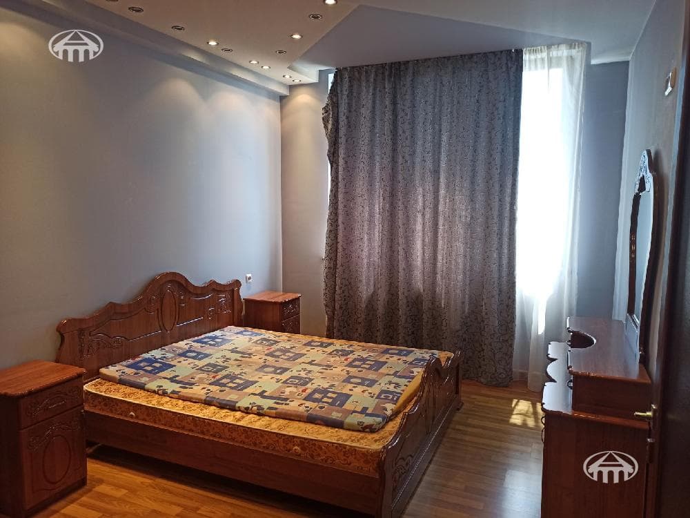 Квартира · 3 комн. · 102 м² · Арабкир