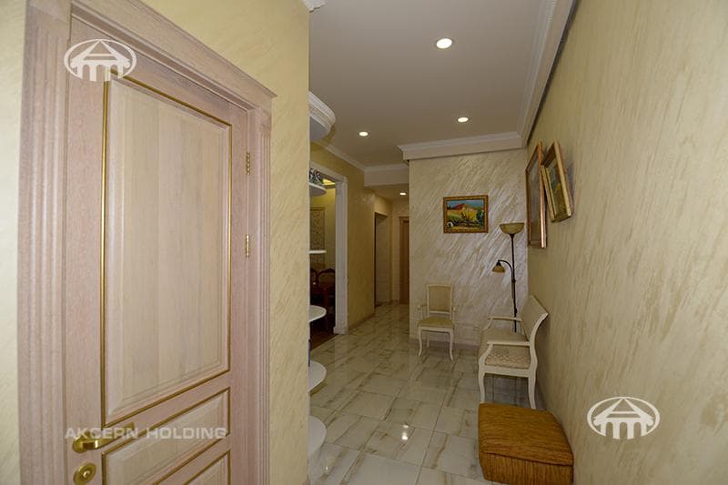 Բնակարան · 3 սեն. · 110 մ² · Կենտրոն — Լուսանկար 6 / 22