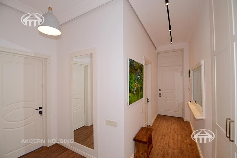 Apartment · 3 rooms · 99 m² · Kentron