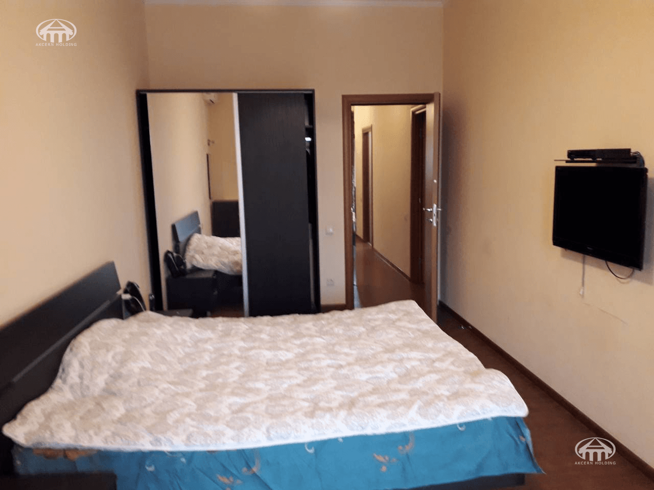 Квартира · 4 комн. · 150 м² · Кентрон