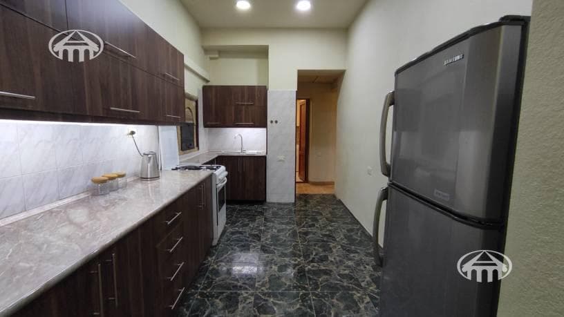 Apartment · 3 rooms · 96 m² · Kentron